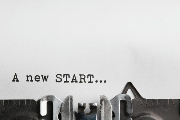 Jobwechsel Neuanfang a new Start - mit Schreibmaschine geschrieben